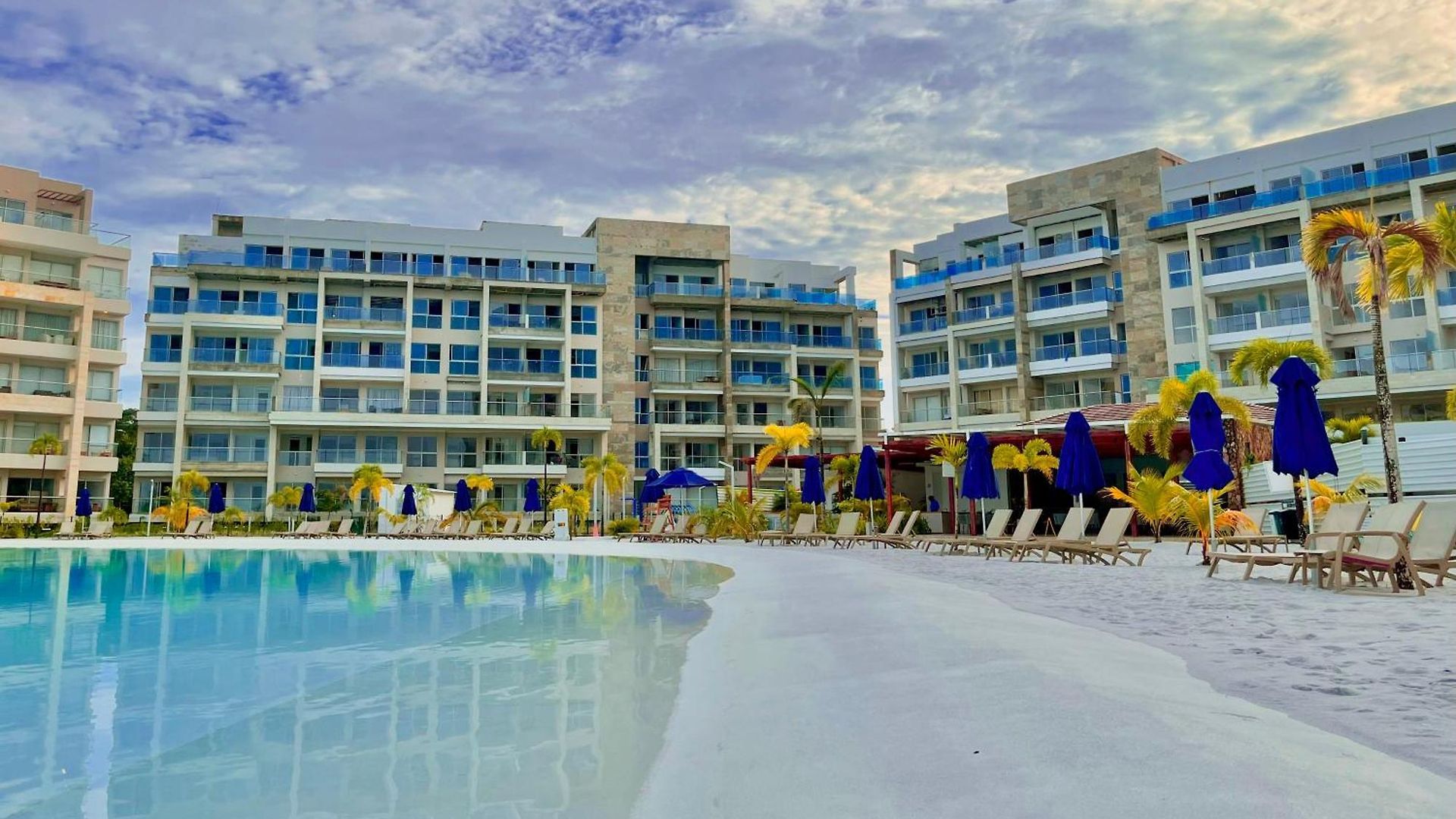 1 Recamara, Laguna, Paddleboard, Gym Y Jacuzzi * Cartagena