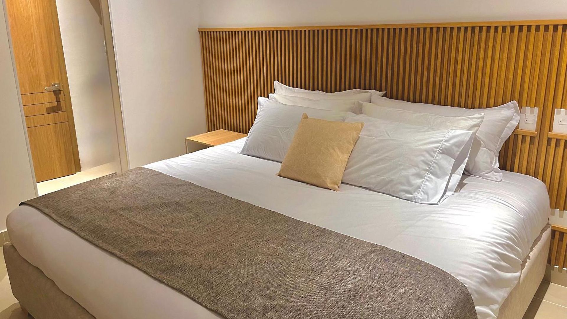 1 Recamara, Laguna, Paddleboard, Gym Y Jacuzzi Apartamento